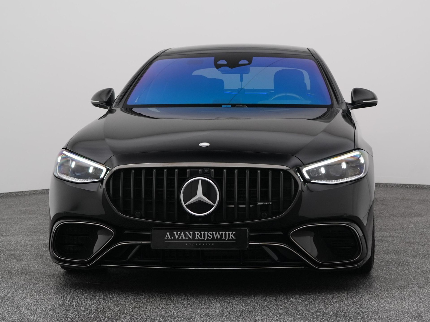 Mercedes-Benz Mercedes-Benz
