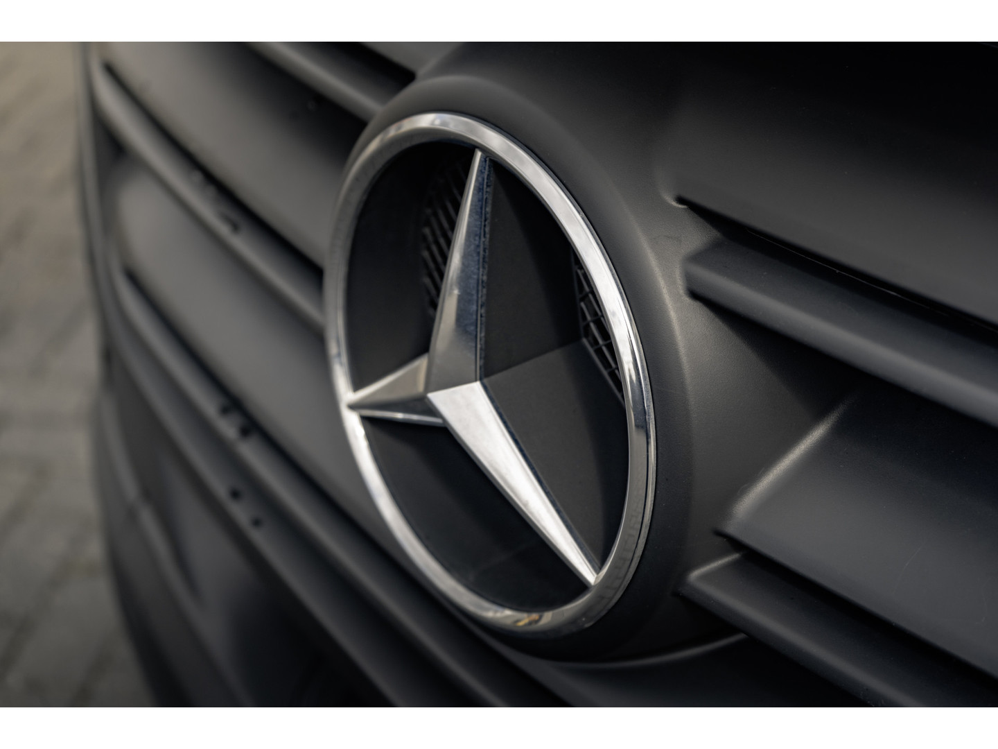 Mercedes-Benz Mercedes-Benz