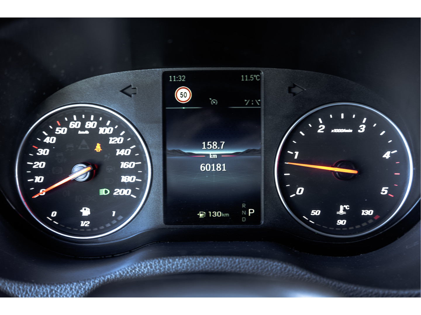 Mercedes-Benz Mercedes-Benz