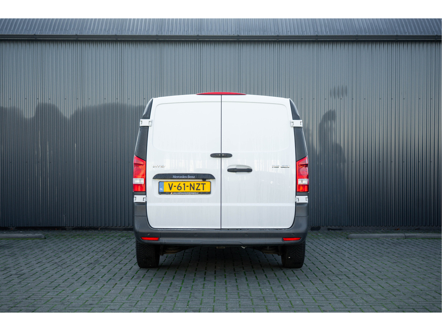 Mercedes-Benz Mercedes-Benz