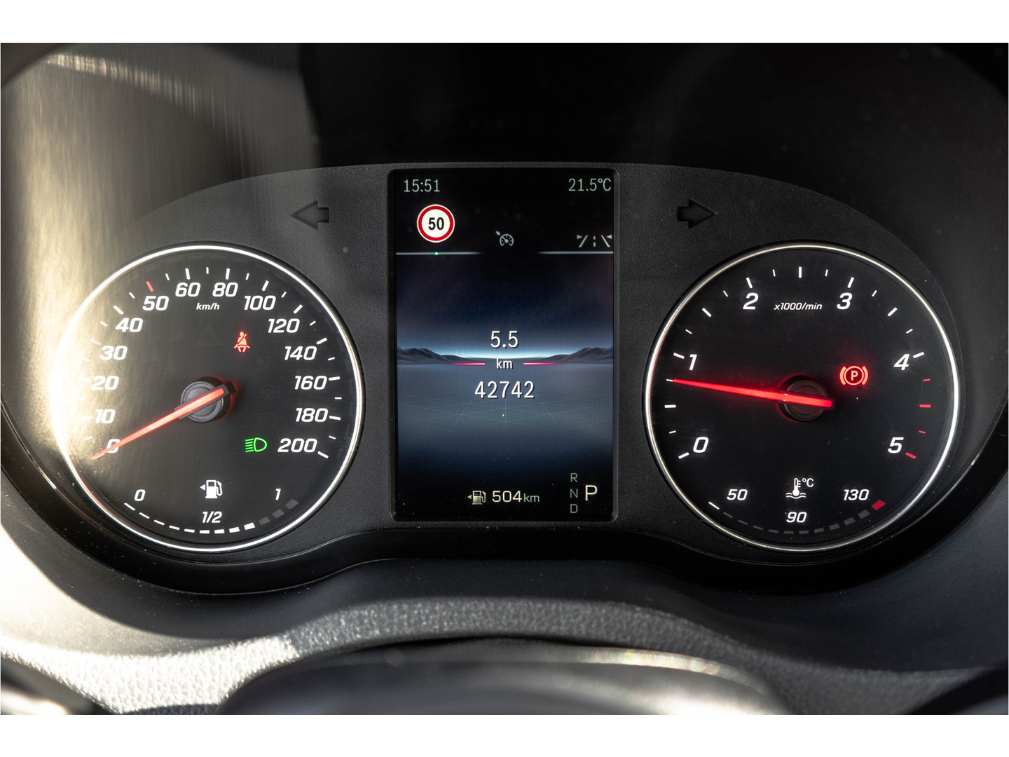 Mercedes-Benz Mercedes-Benz