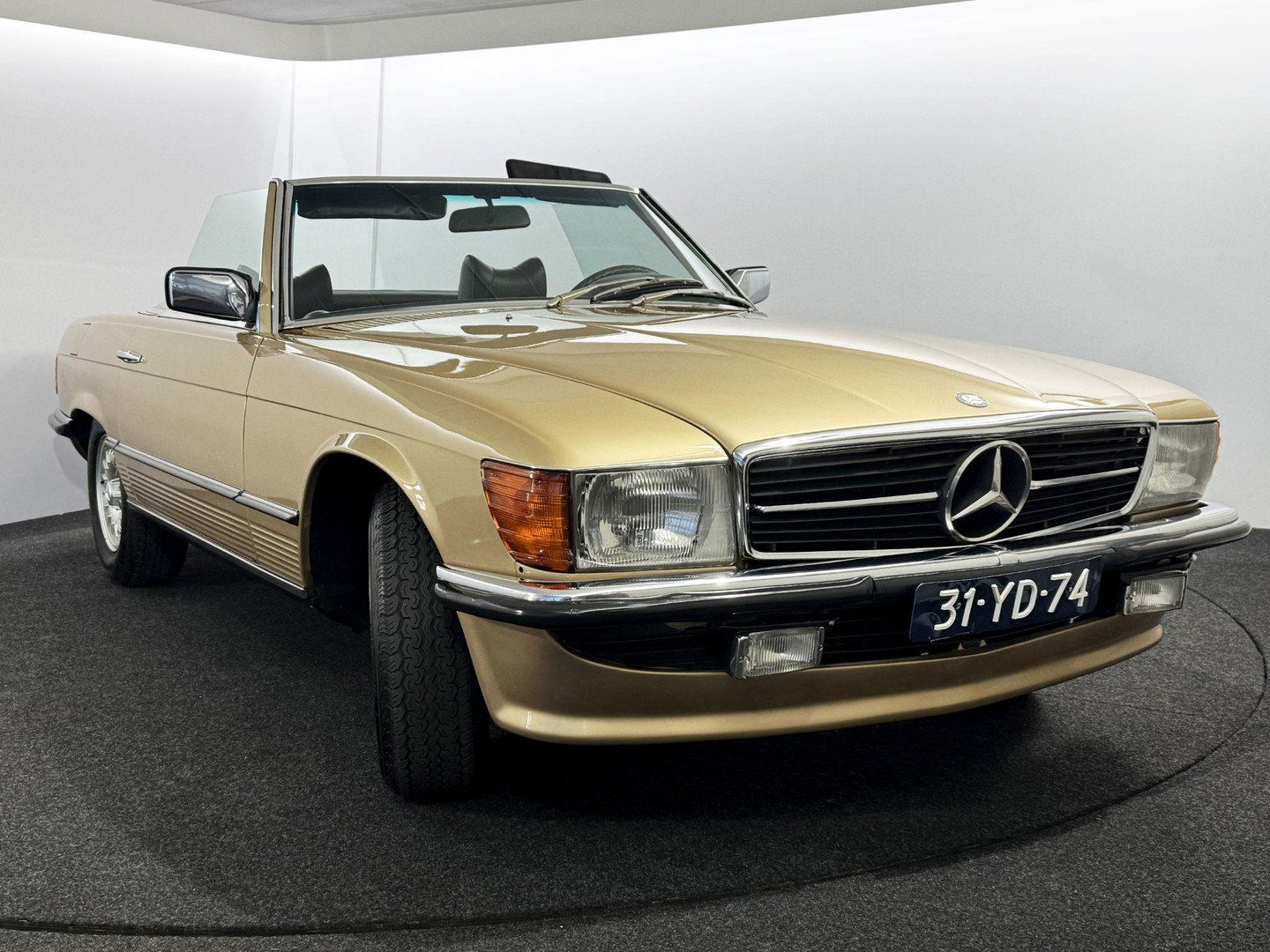 Mercedes-Benz Mercedes-Benz