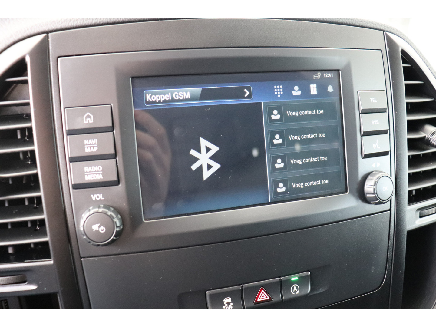 Mercedes-Benz Mercedes-Benz