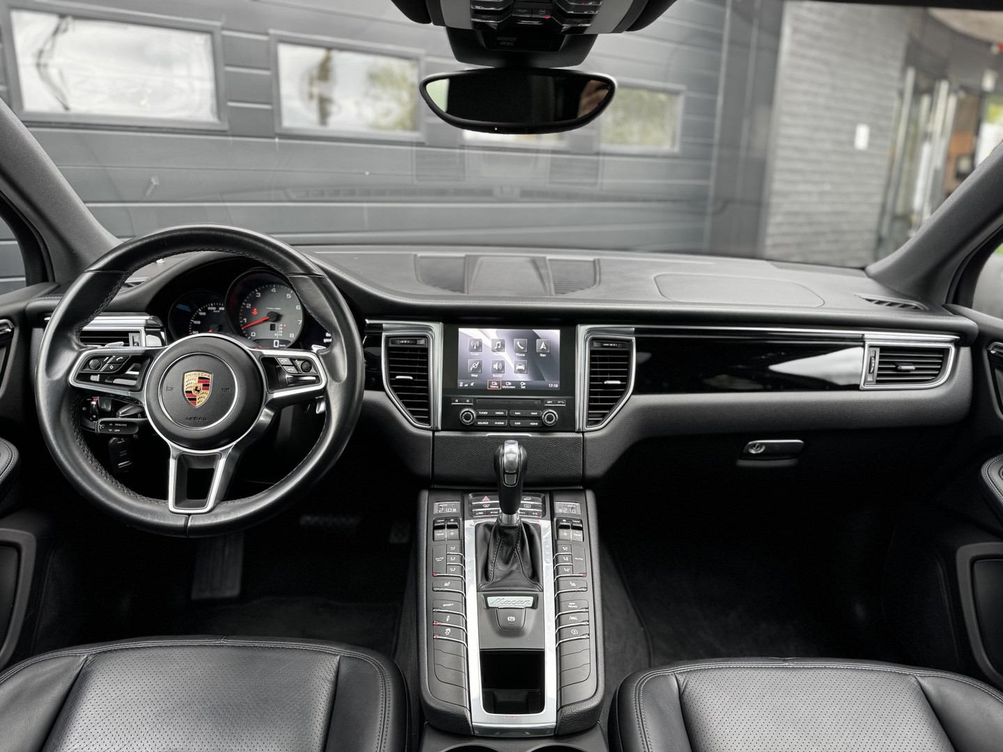 Porsche