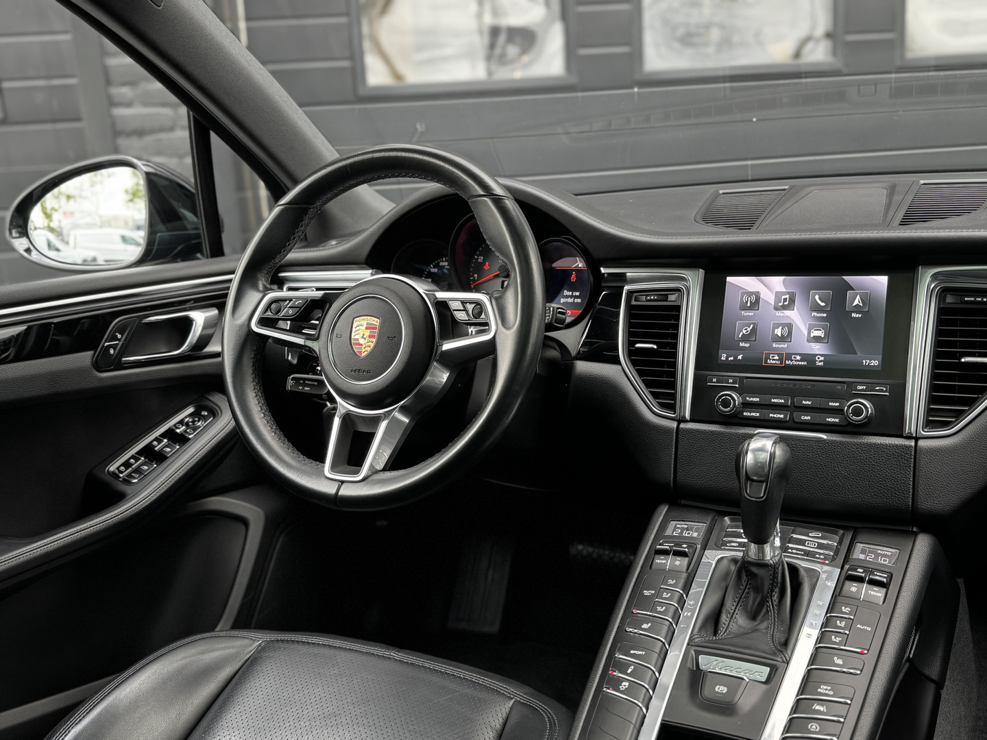 Porsche