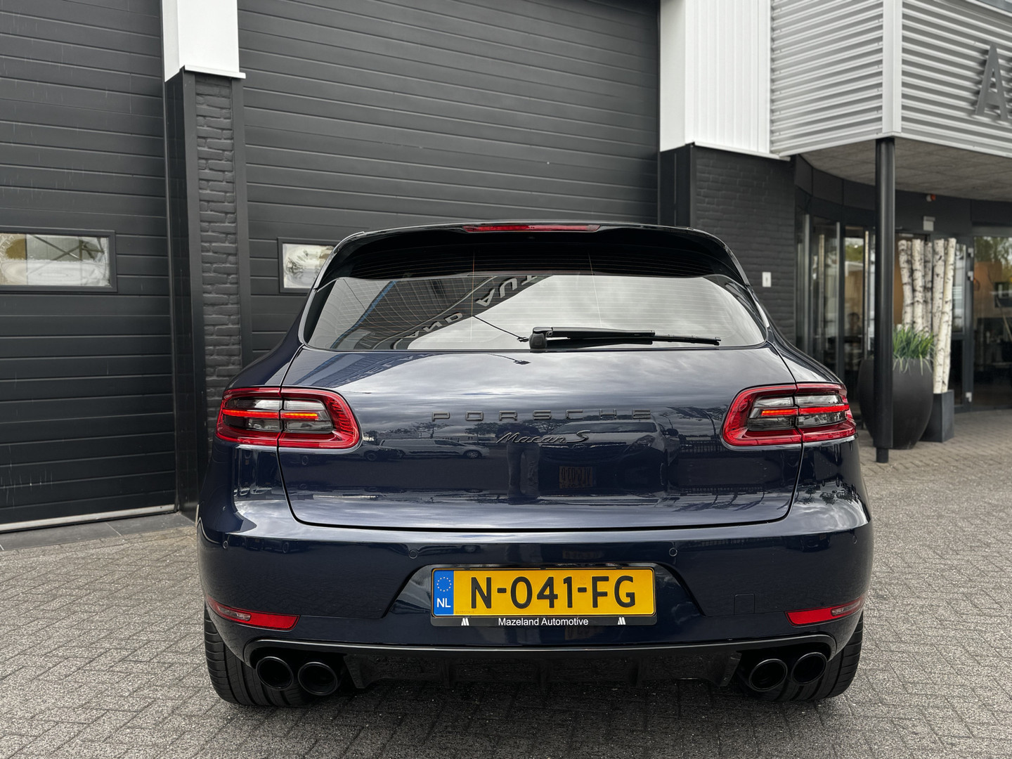 Porsche