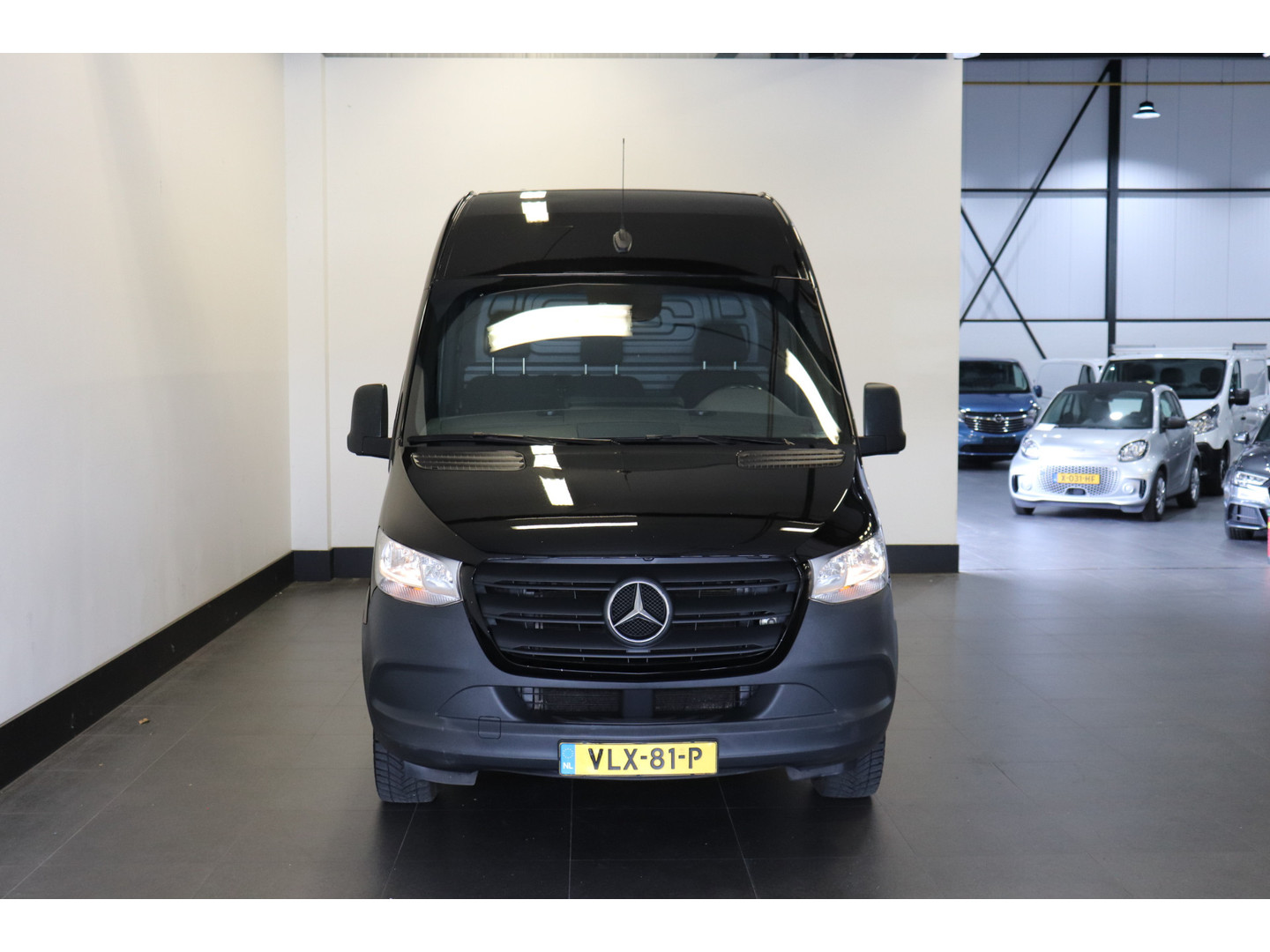 Mercedes-Benz Mercedes-Benz