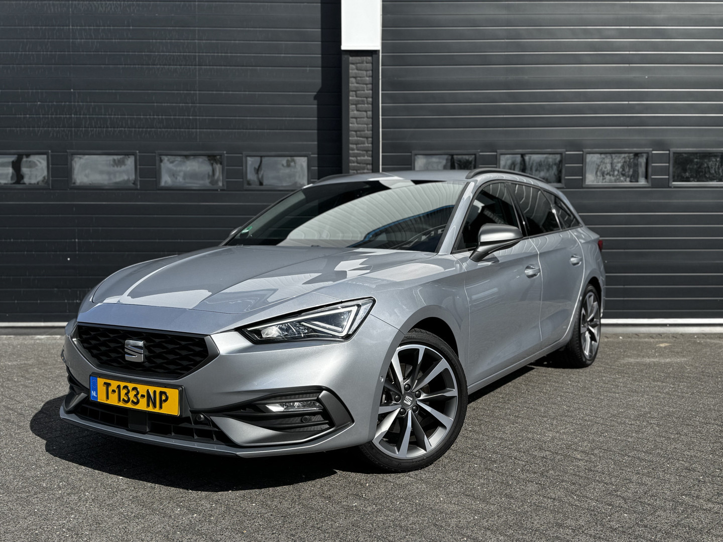 SEAT