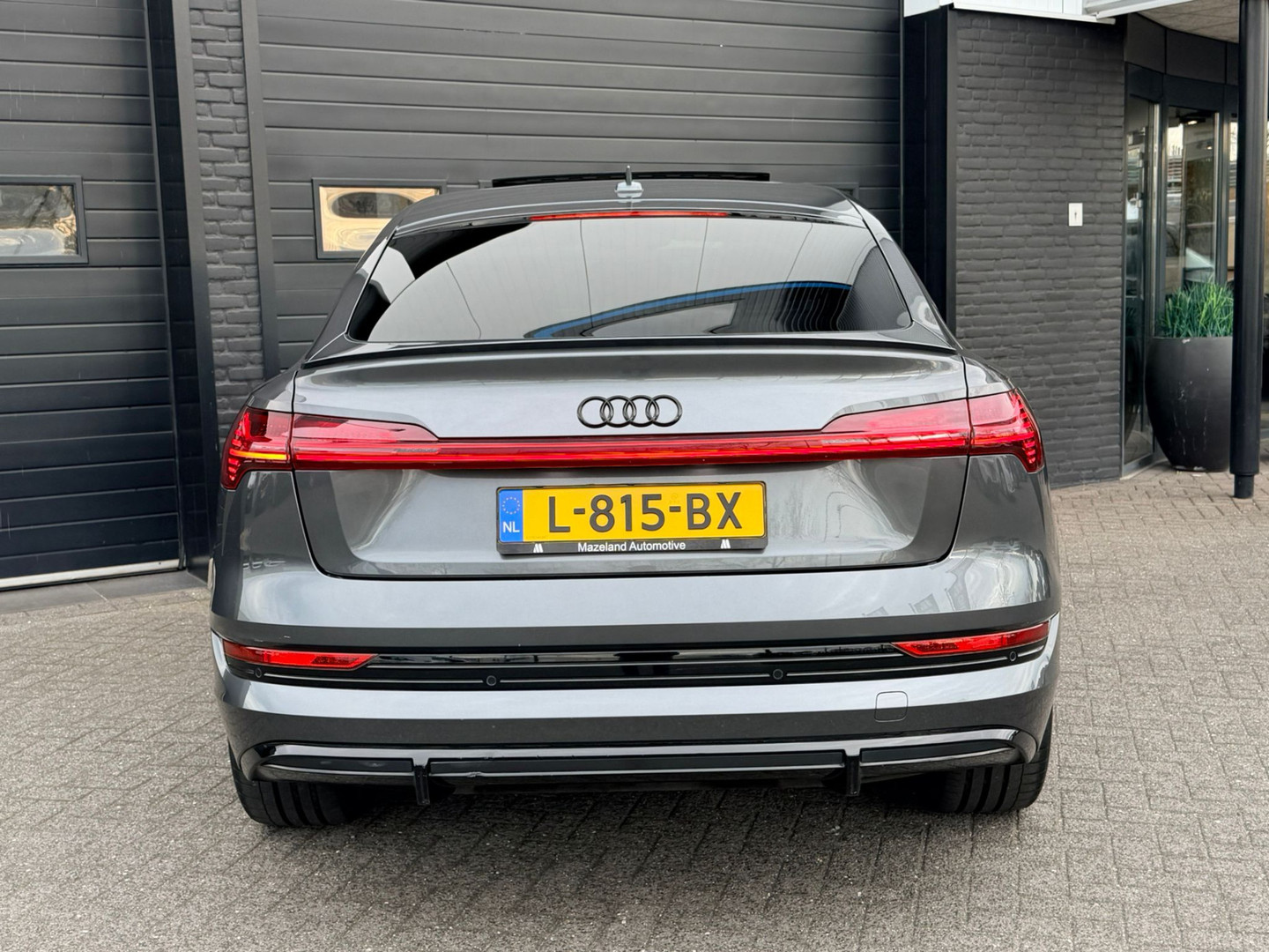 Audi Audi