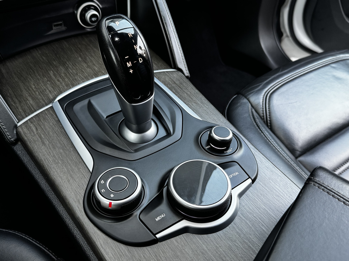 Alfa Romeo Alfa Romeo