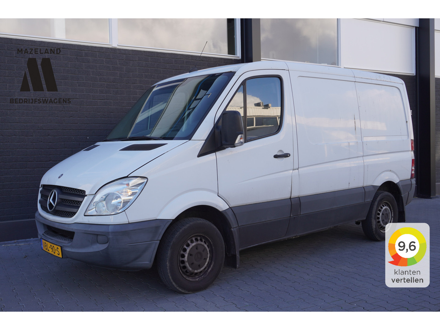 Mercedes-Benz Mercedes-Benz