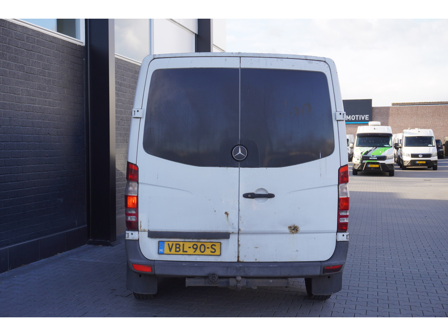 Mercedes-Benz Mercedes-Benz