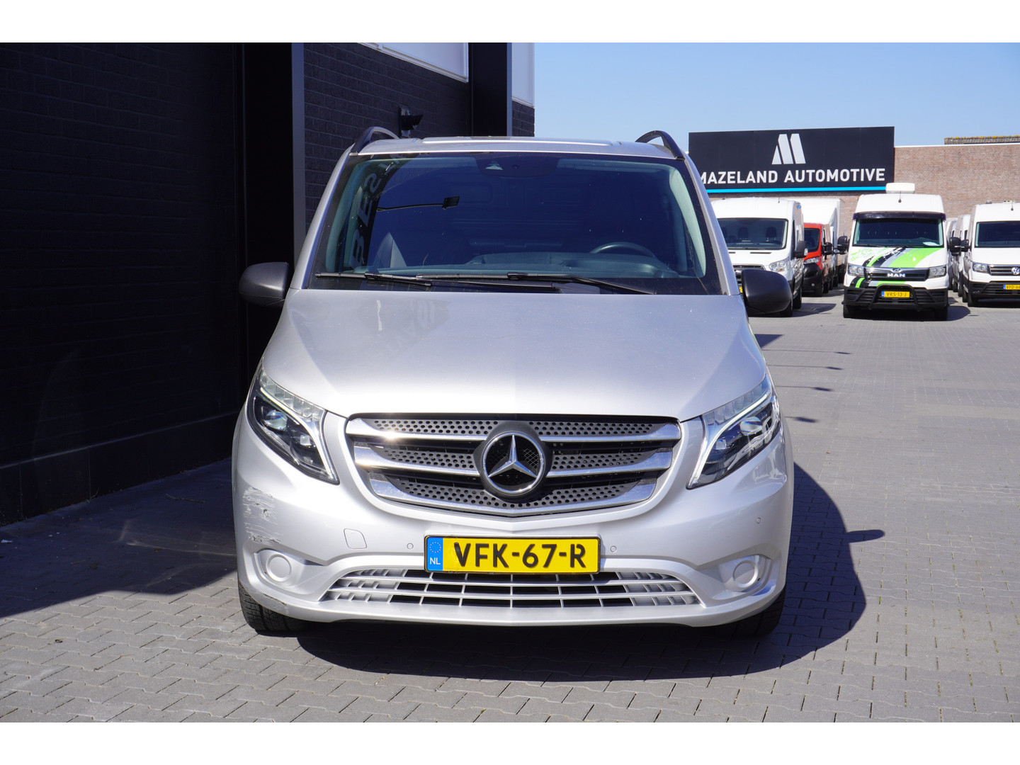 Mercedes-Benz