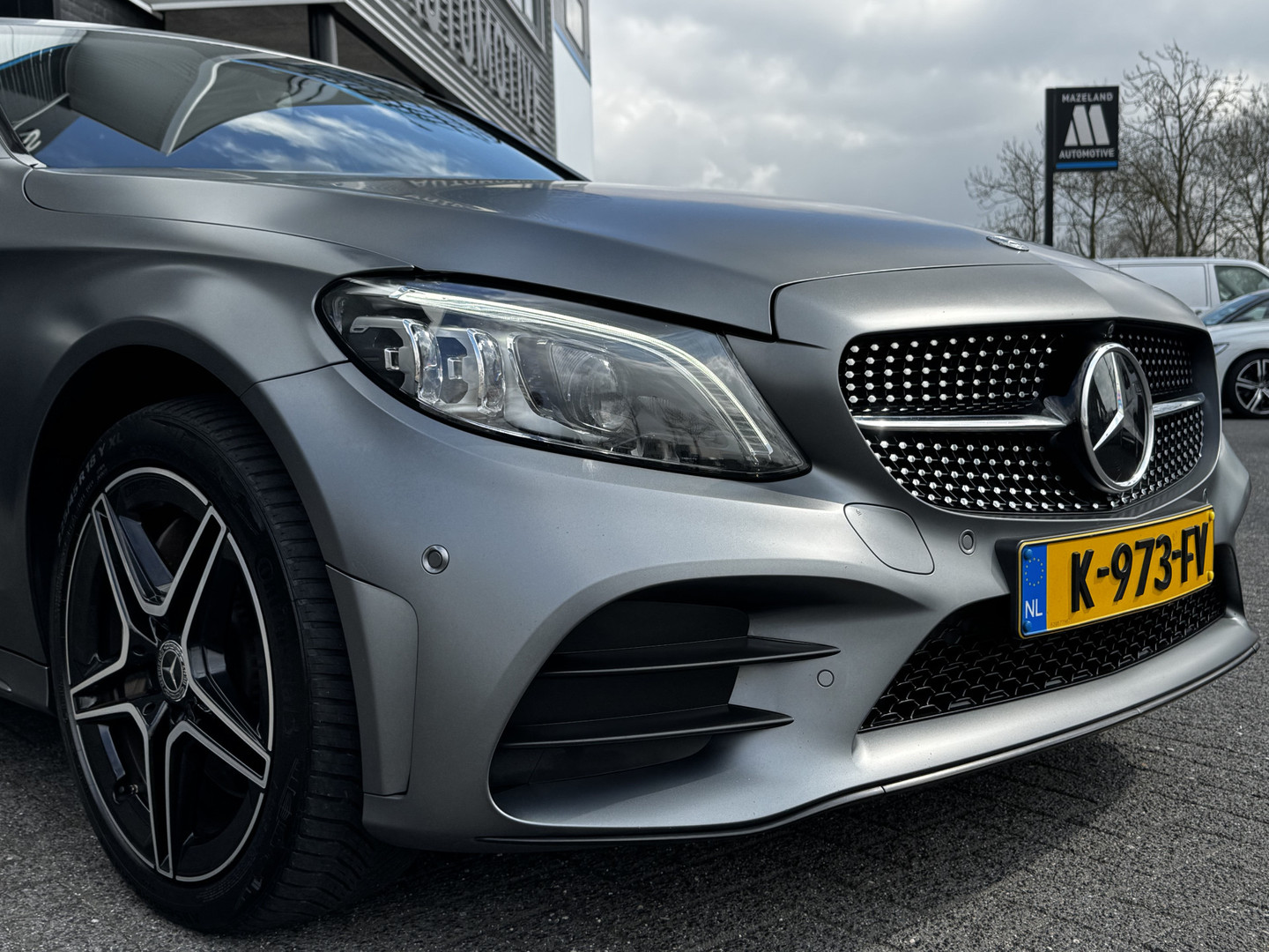 Mercedes-Benz