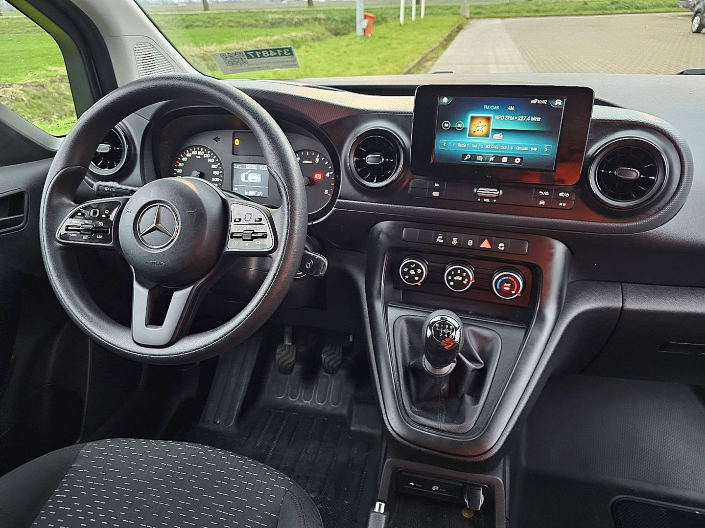 Mercedes-Benz Mercedes-Benz