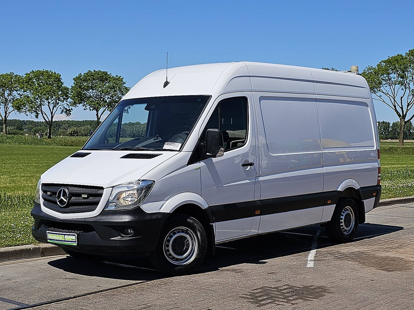 Mercedes-Benz Mercedes-Benz