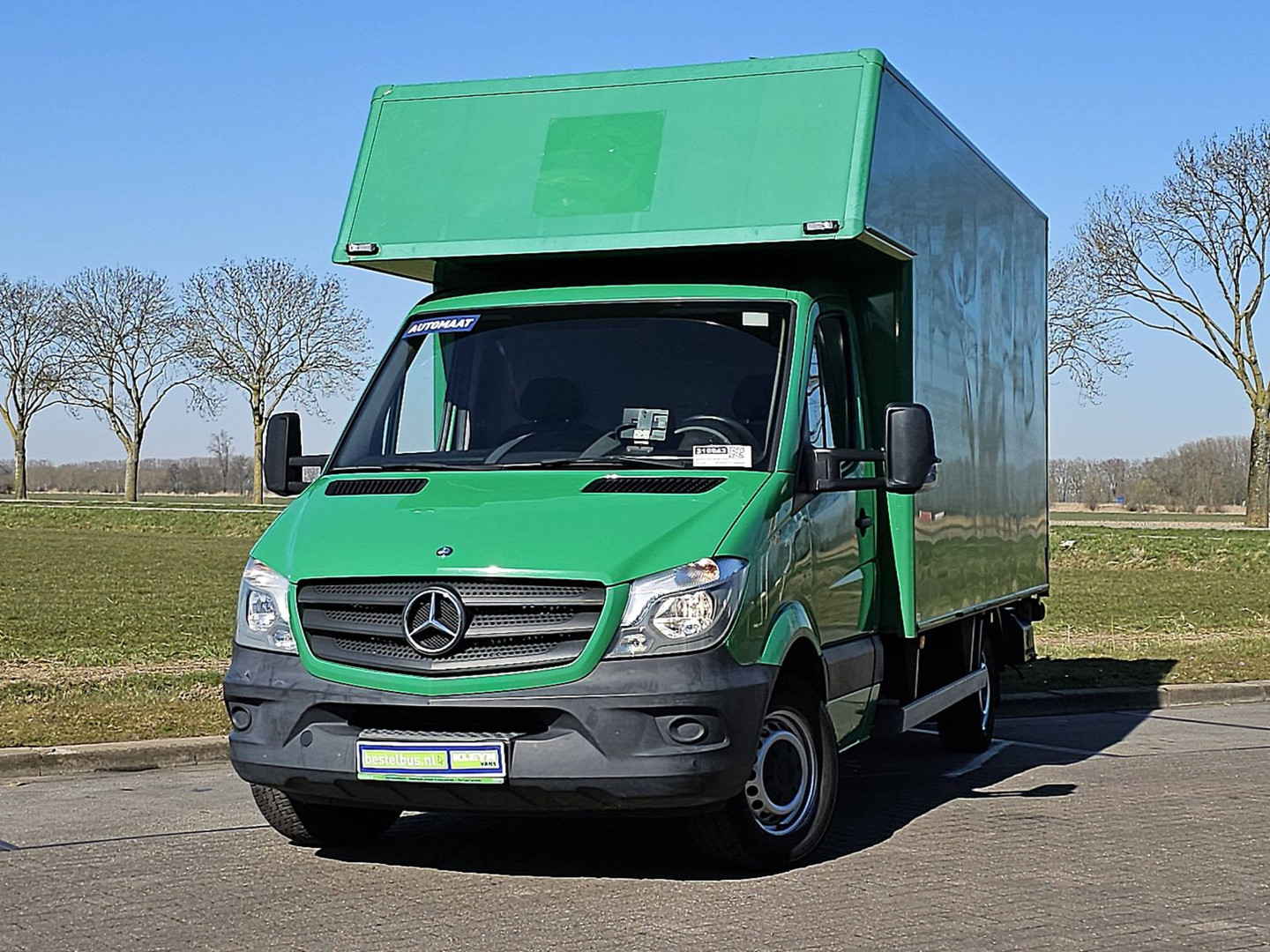 Mercedes-Benz Mercedes-Benz