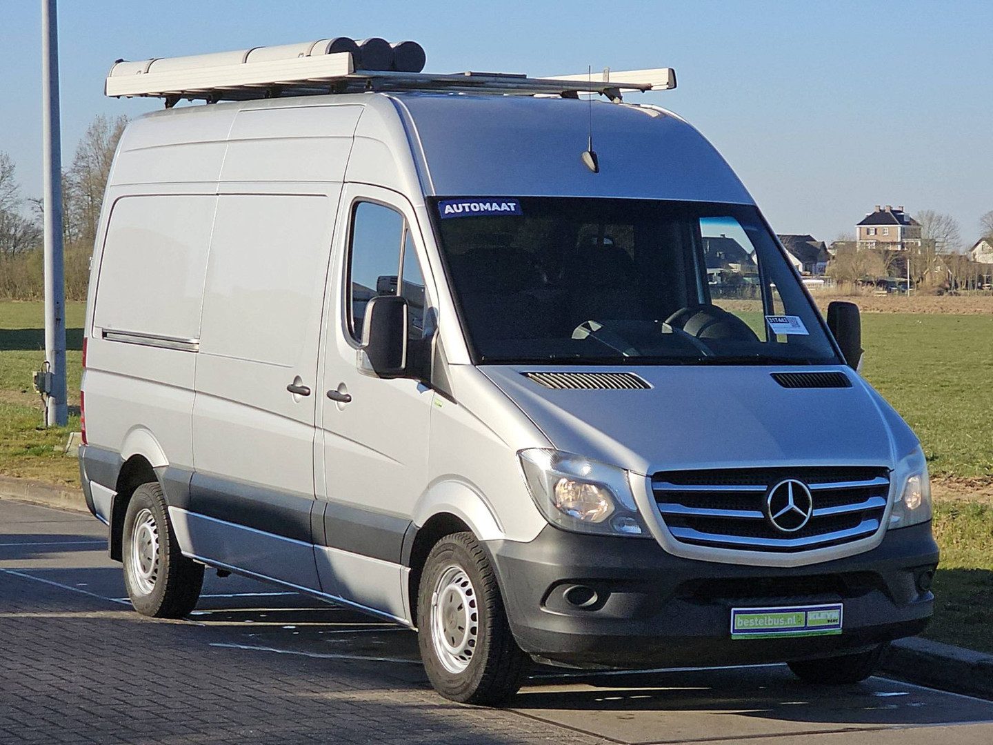 Mercedes-Benz Mercedes-Benz