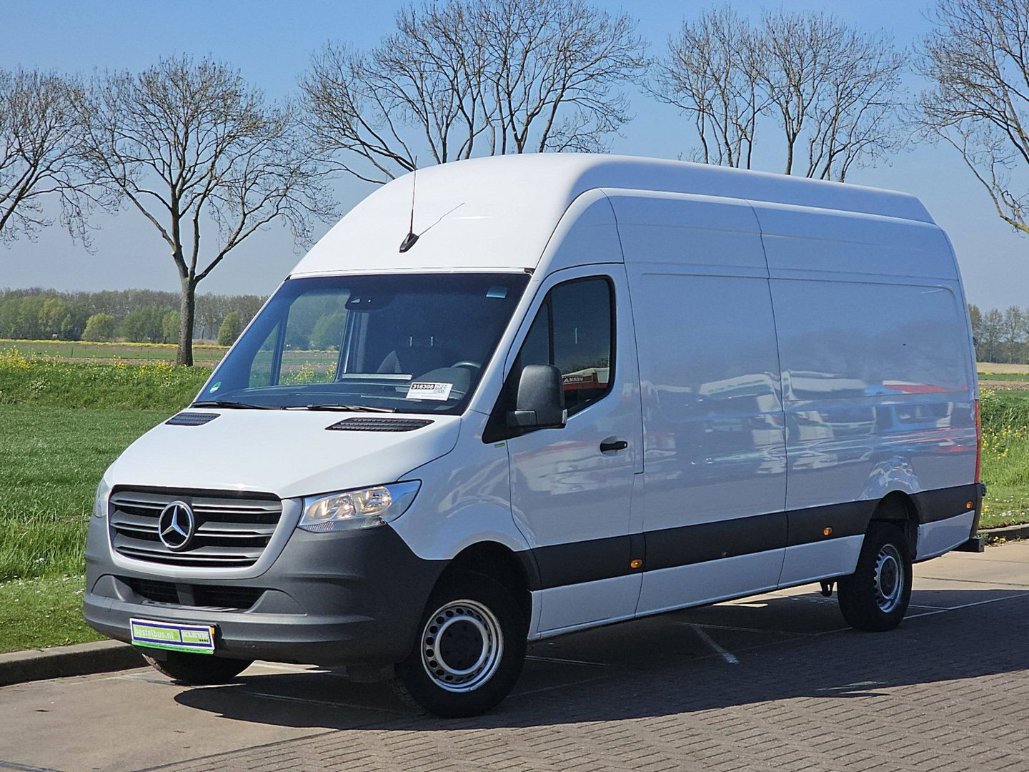 Mercedes-Benz Mercedes-Benz