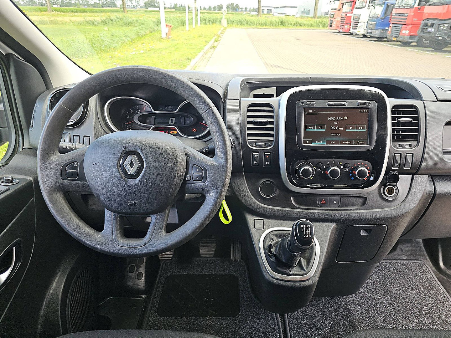 Renault Renault
