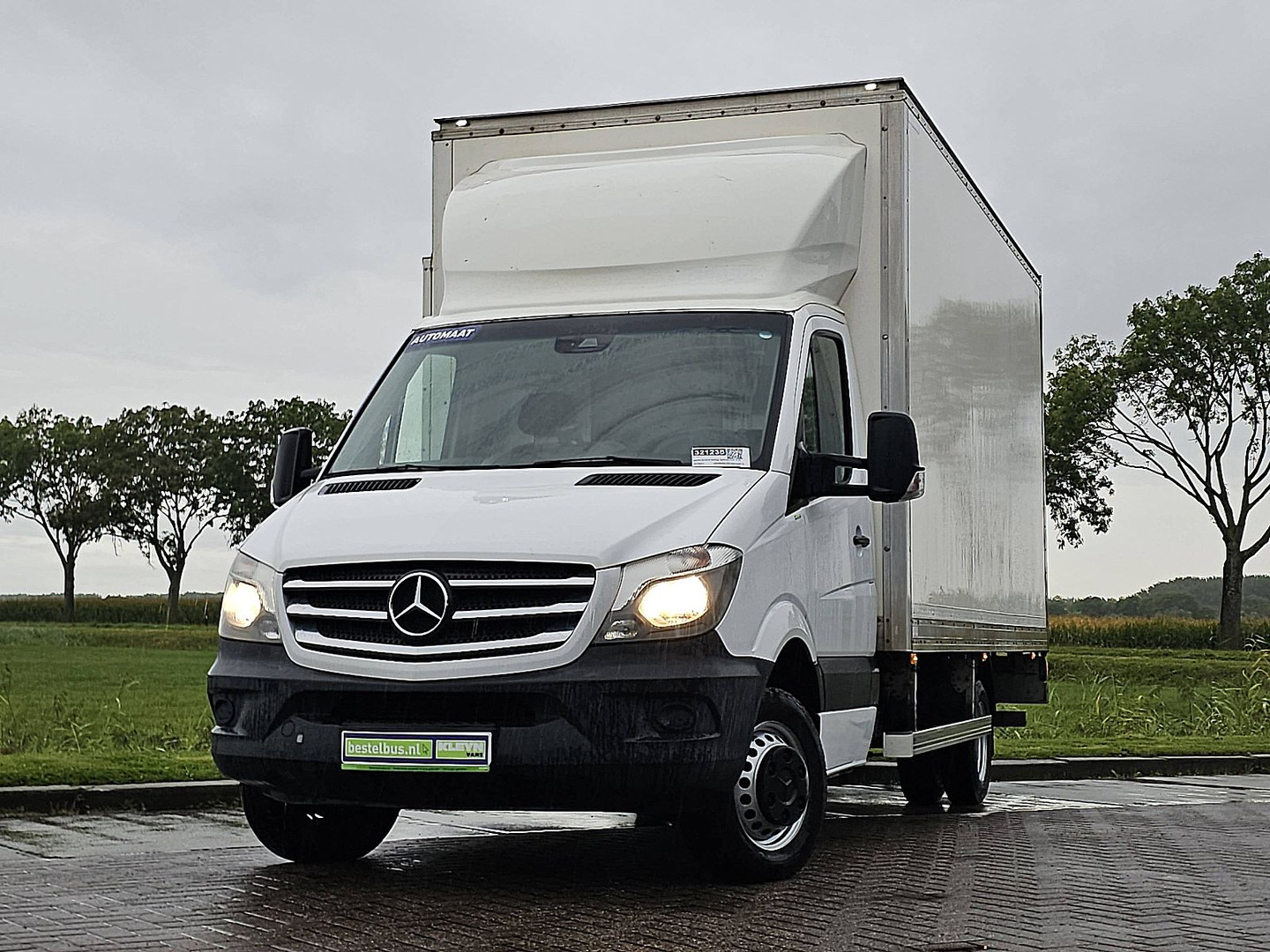Mercedes-Benz