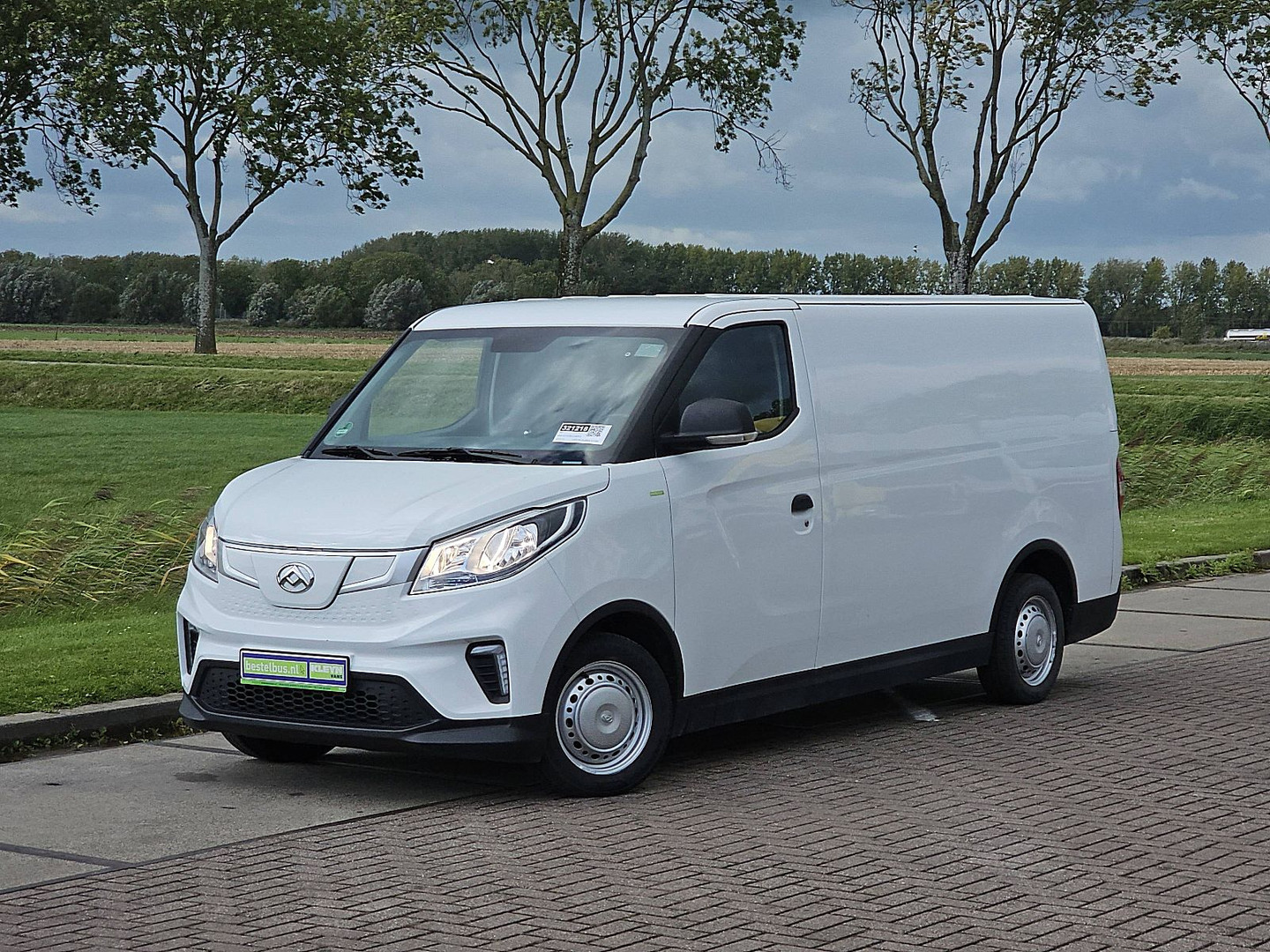 Maxus