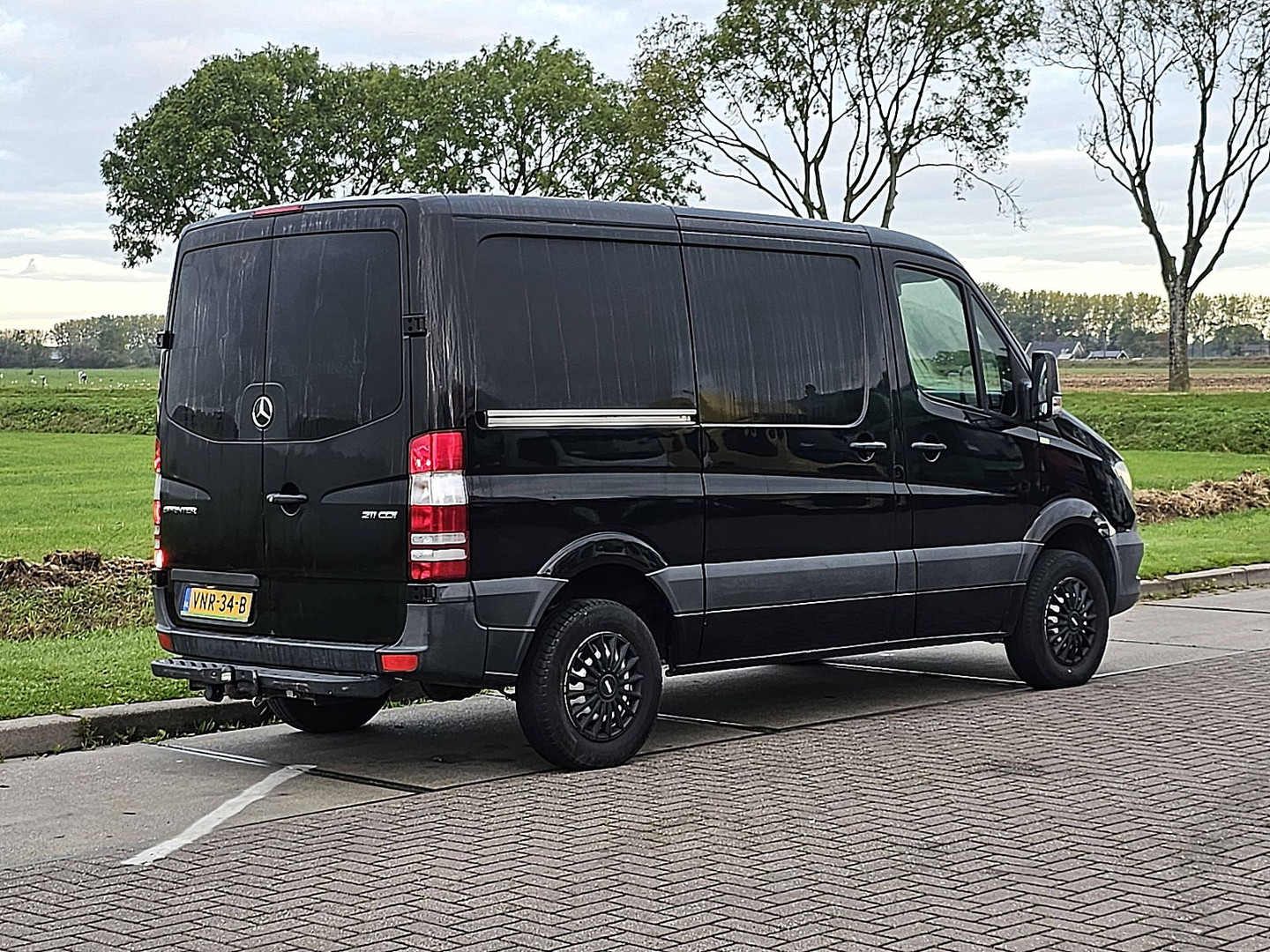 Mercedes-Benz Mercedes-Benz