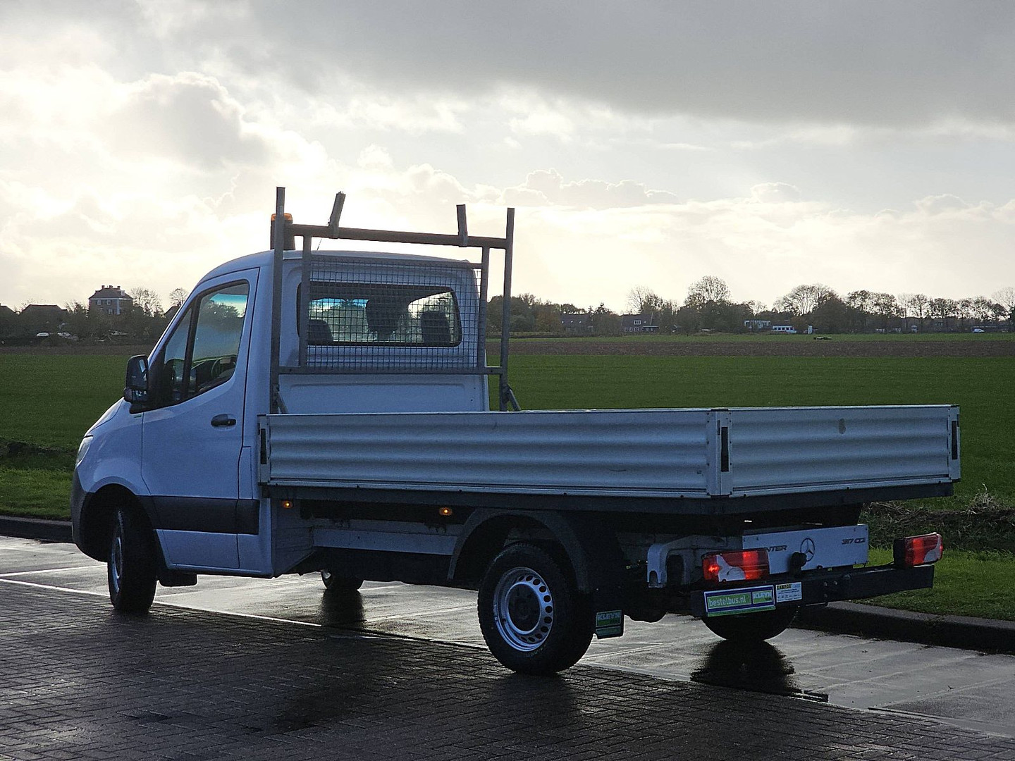 Mercedes-Benz Mercedes-Benz