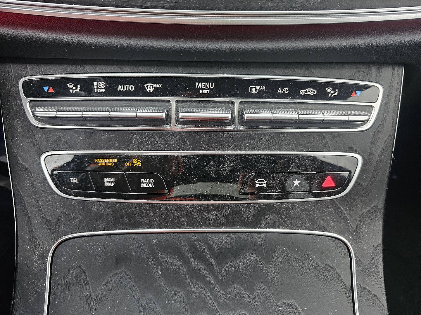 Mercedes-Benz Mercedes-Benz