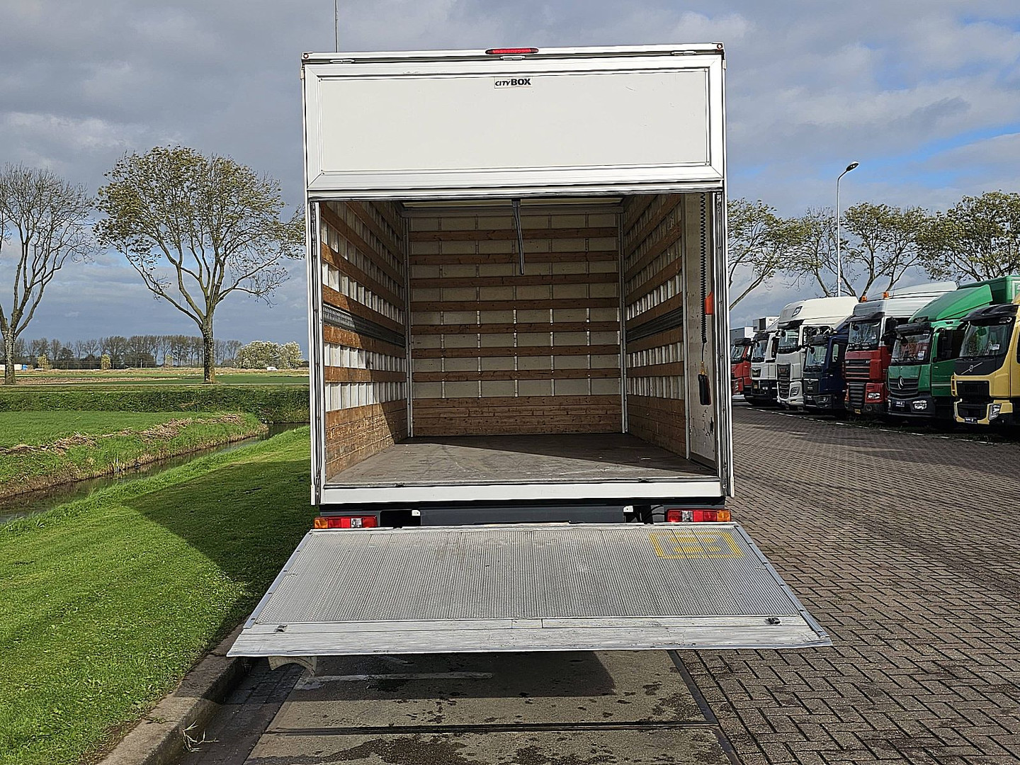 Volkswagen Volkswagen