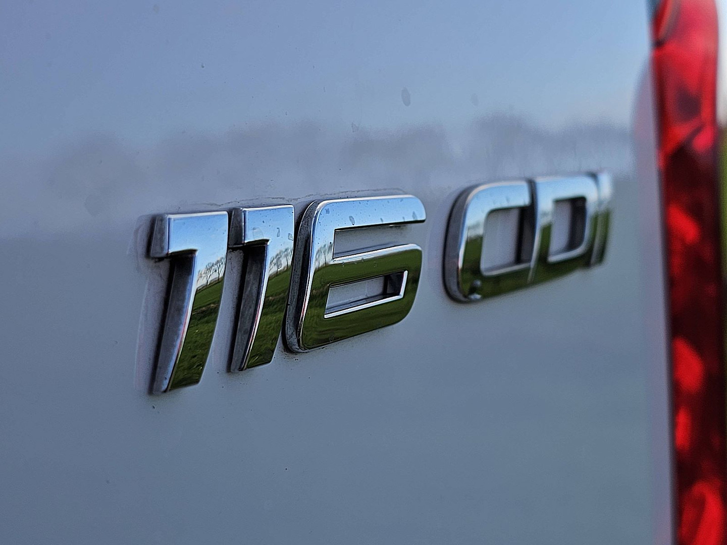 Mercedes-Benz Mercedes-Benz