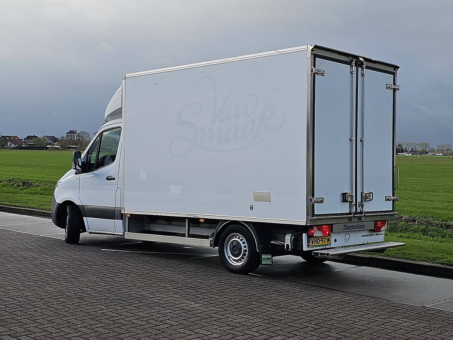 Mercedes-Benz Mercedes-Benz