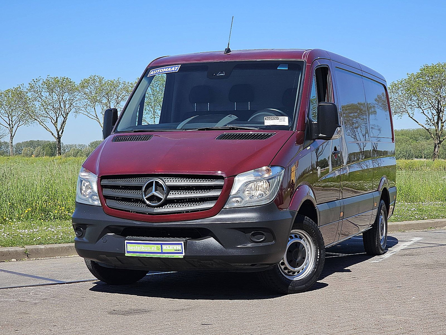 Mercedes-Benz Mercedes-Benz