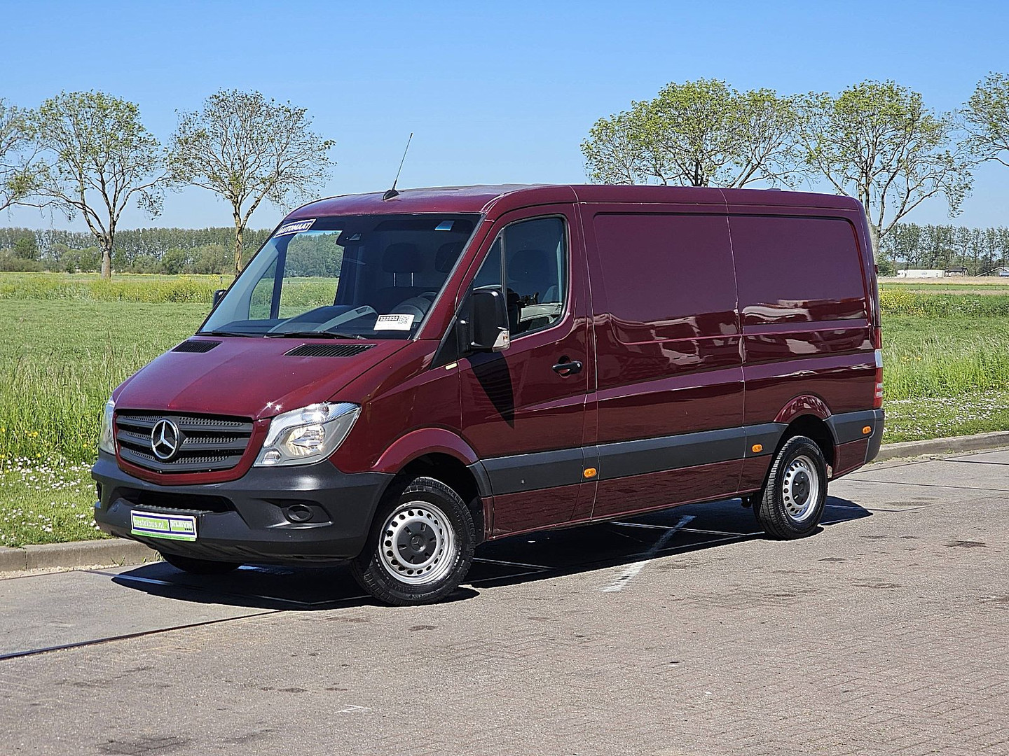 Mercedes-Benz Mercedes-Benz