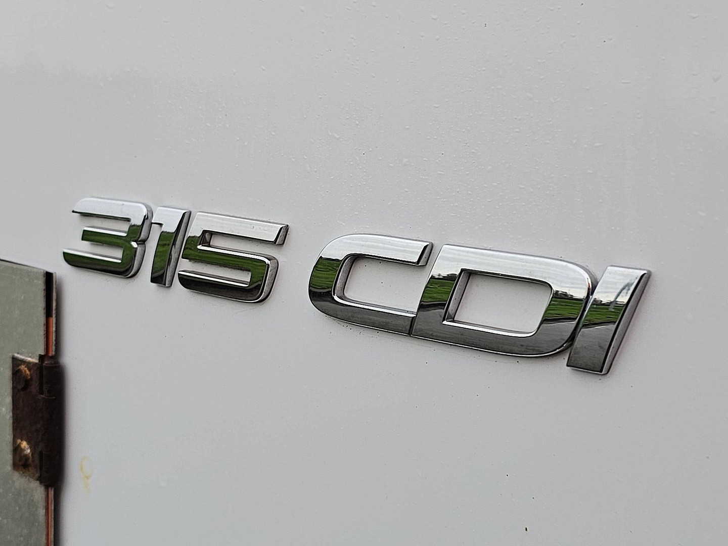 Mercedes-Benz Mercedes-Benz