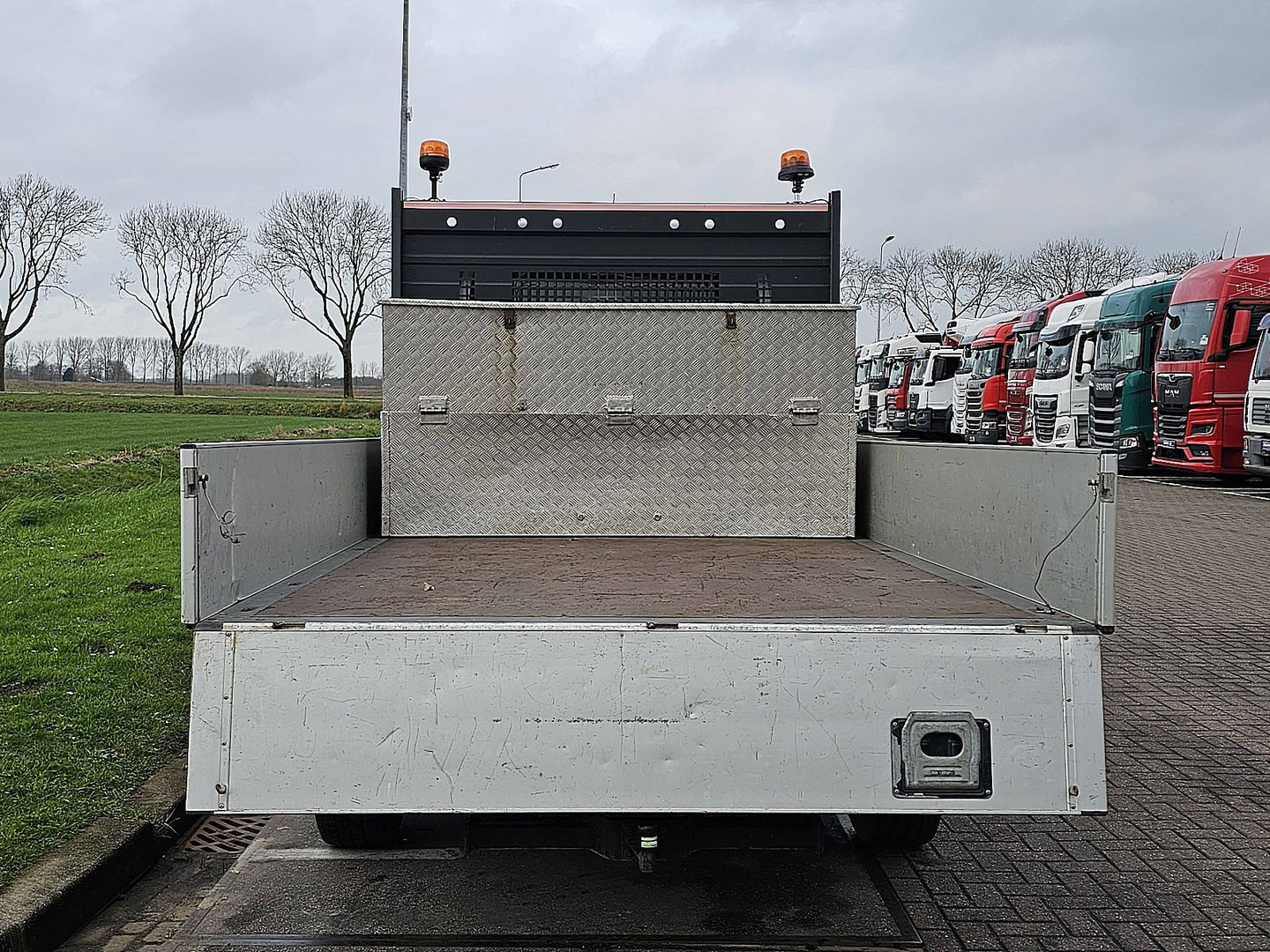 Mercedes-Benz Mercedes-Benz