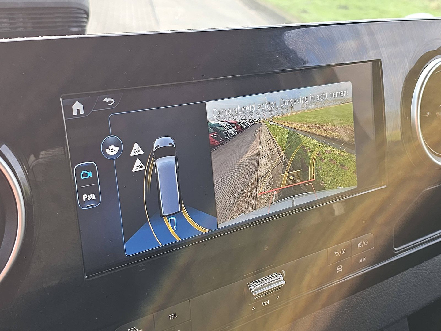 Mercedes-Benz Mercedes-Benz