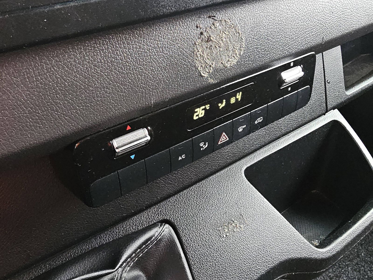 Mercedes-Benz Mercedes-Benz