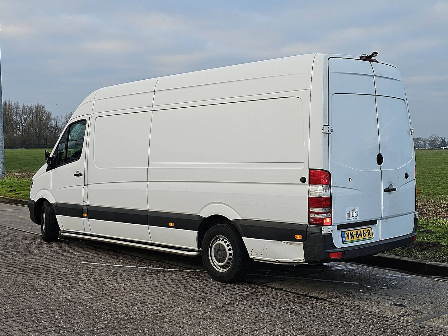 Mercedes-Benz Mercedes-Benz