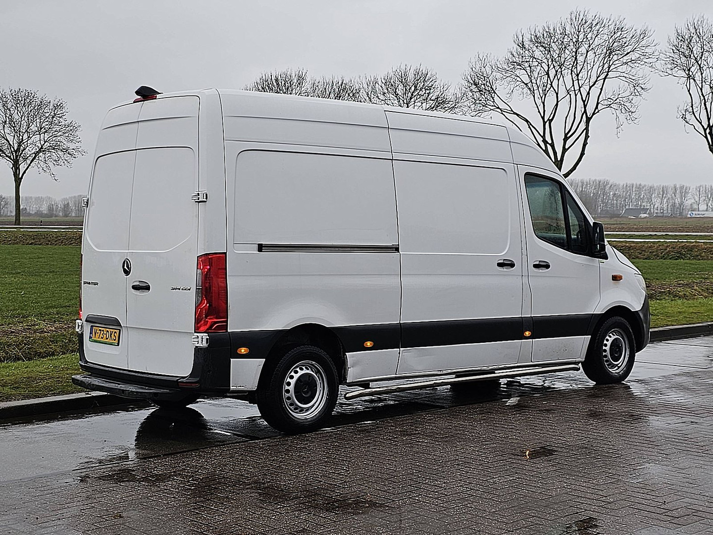 Mercedes-Benz Mercedes-Benz