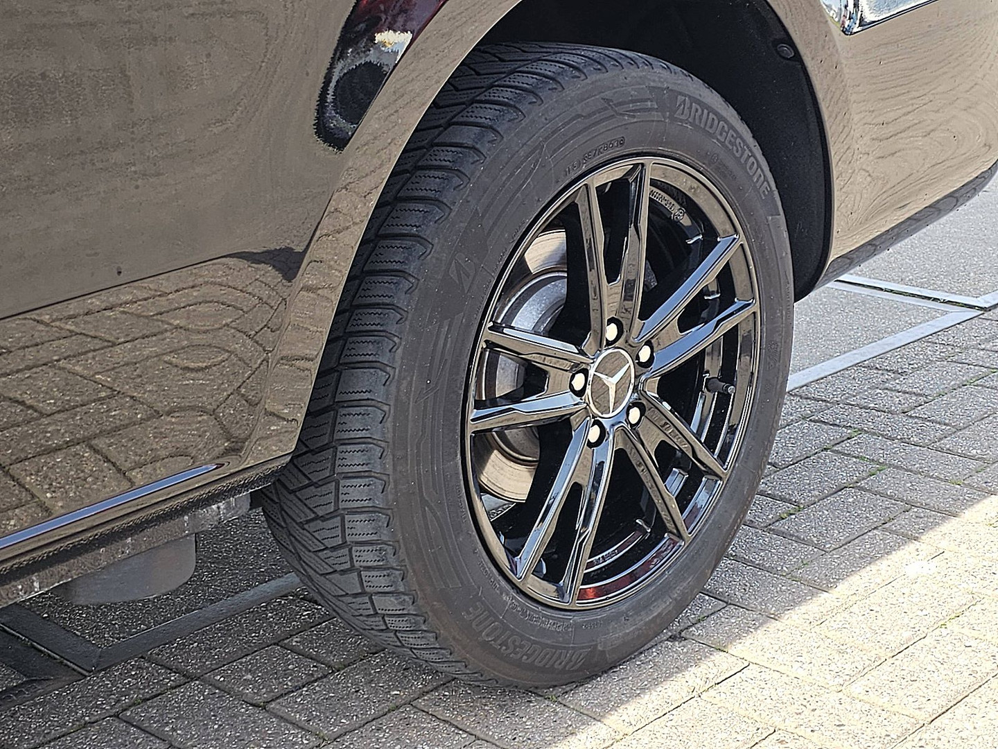 Mercedes-Benz Mercedes-Benz