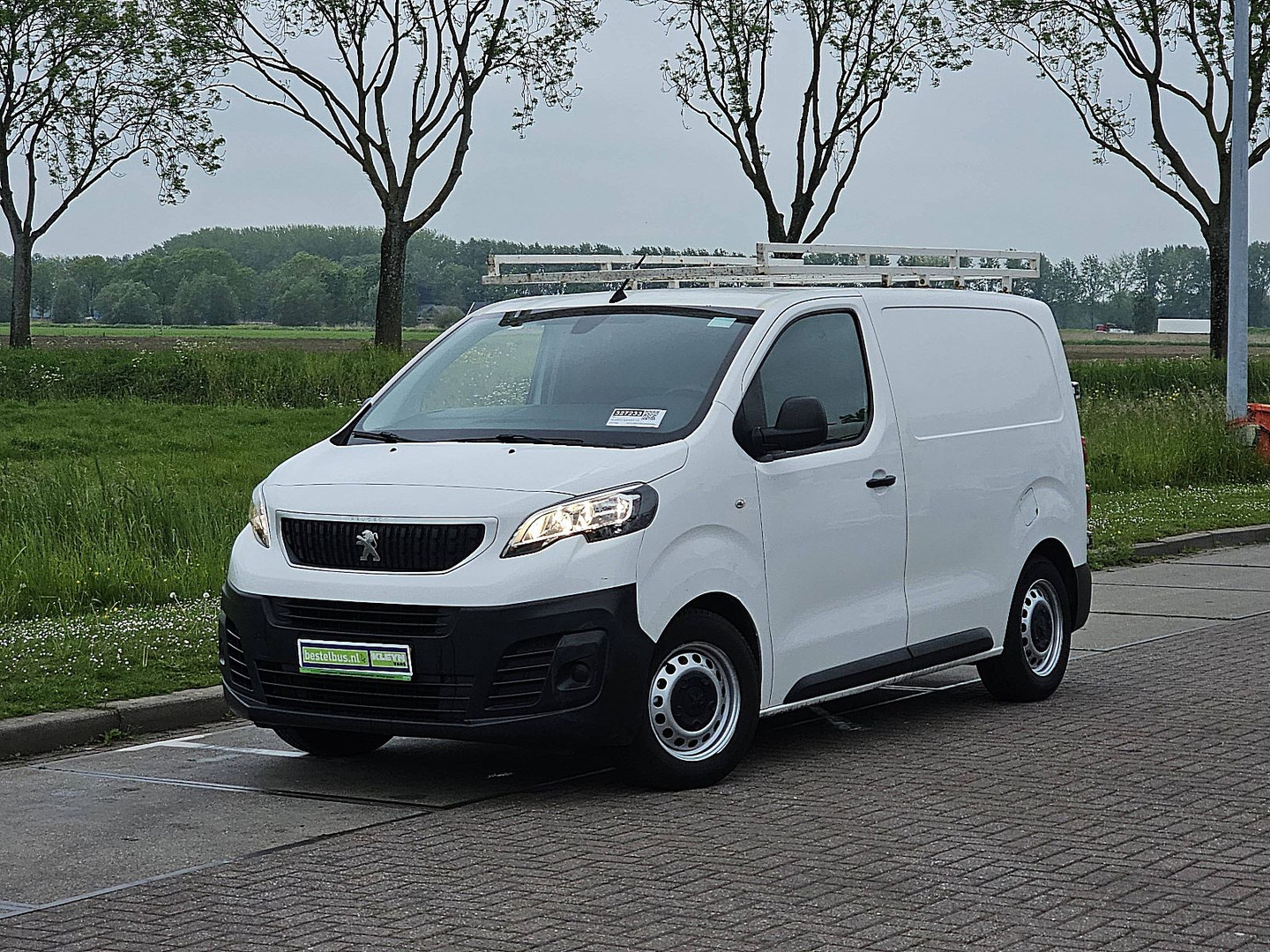 Peugeot Peugeot