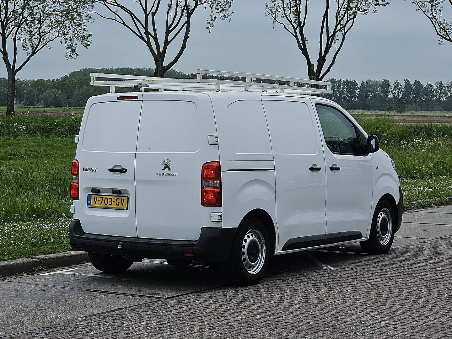 Peugeot Peugeot