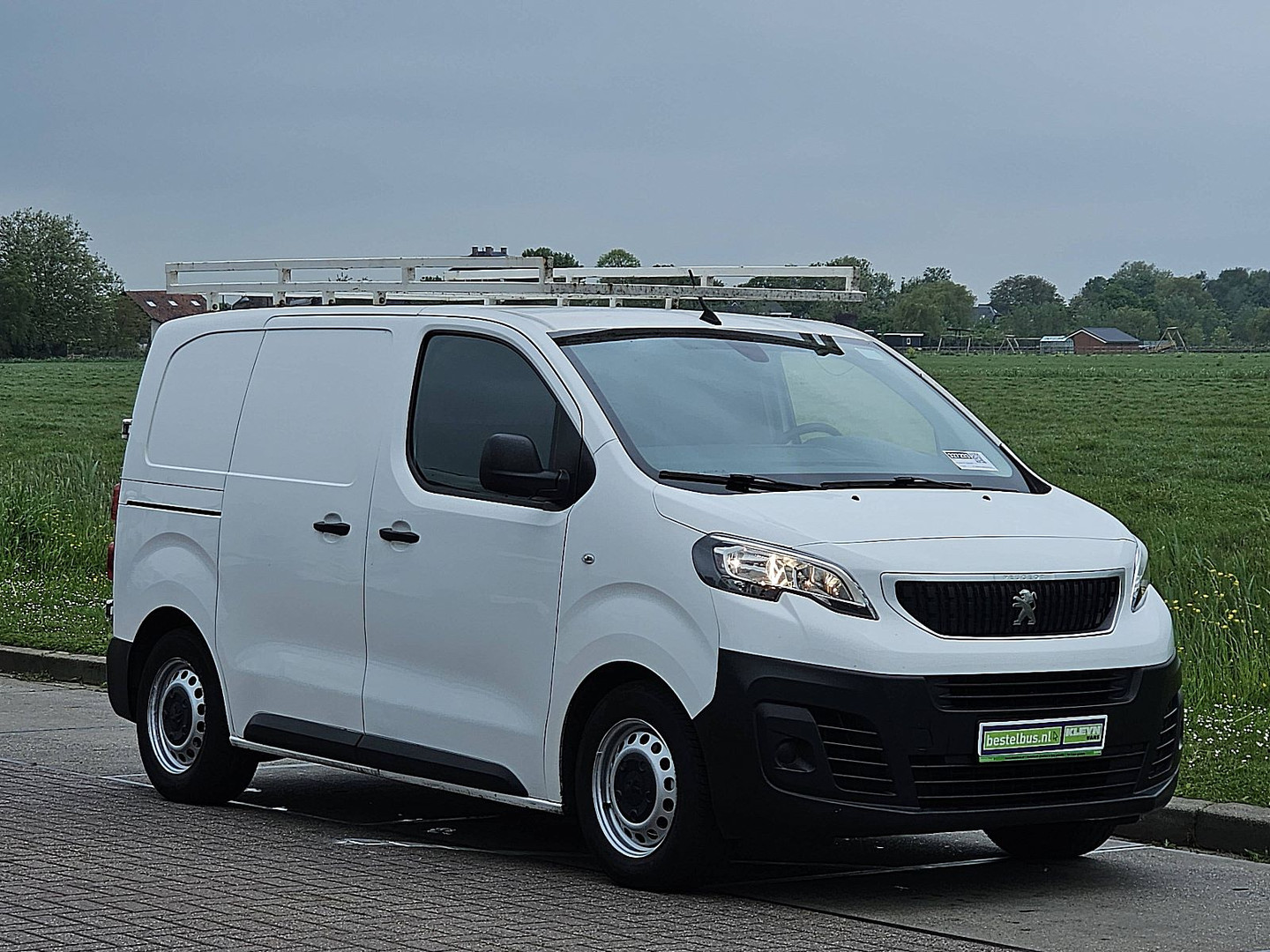 Peugeot Peugeot