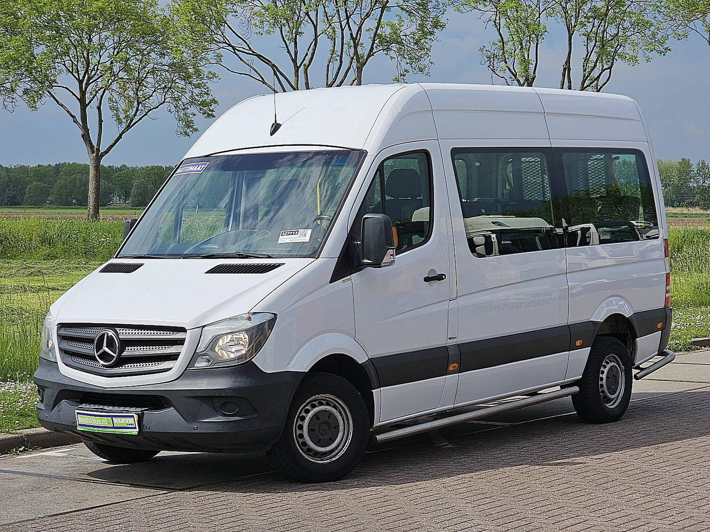 Mercedes-Benz Mercedes-Benz