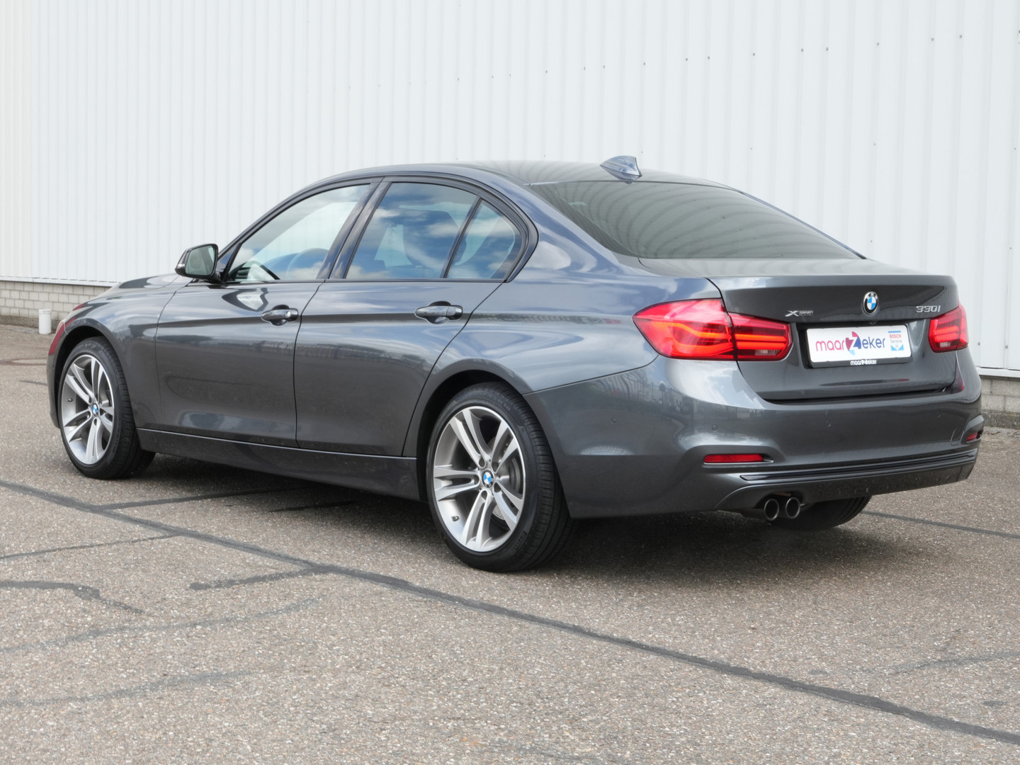 BMW BMW
