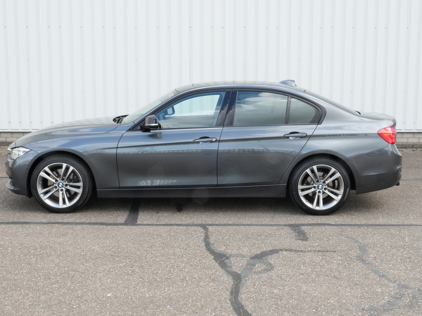 BMW BMW