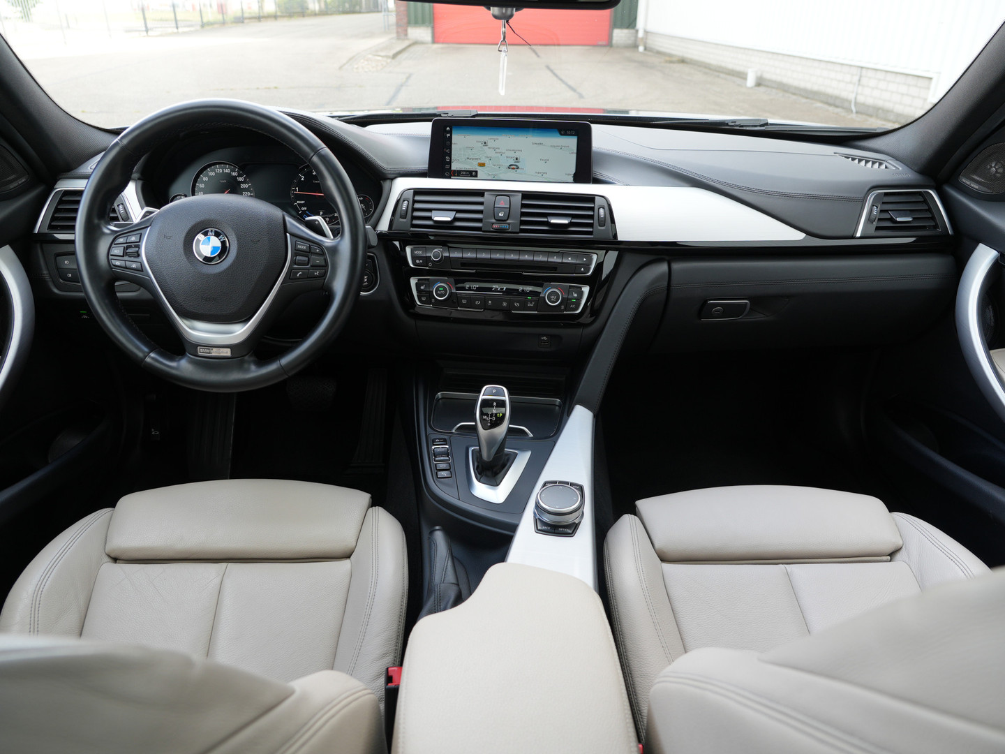 BMW BMW