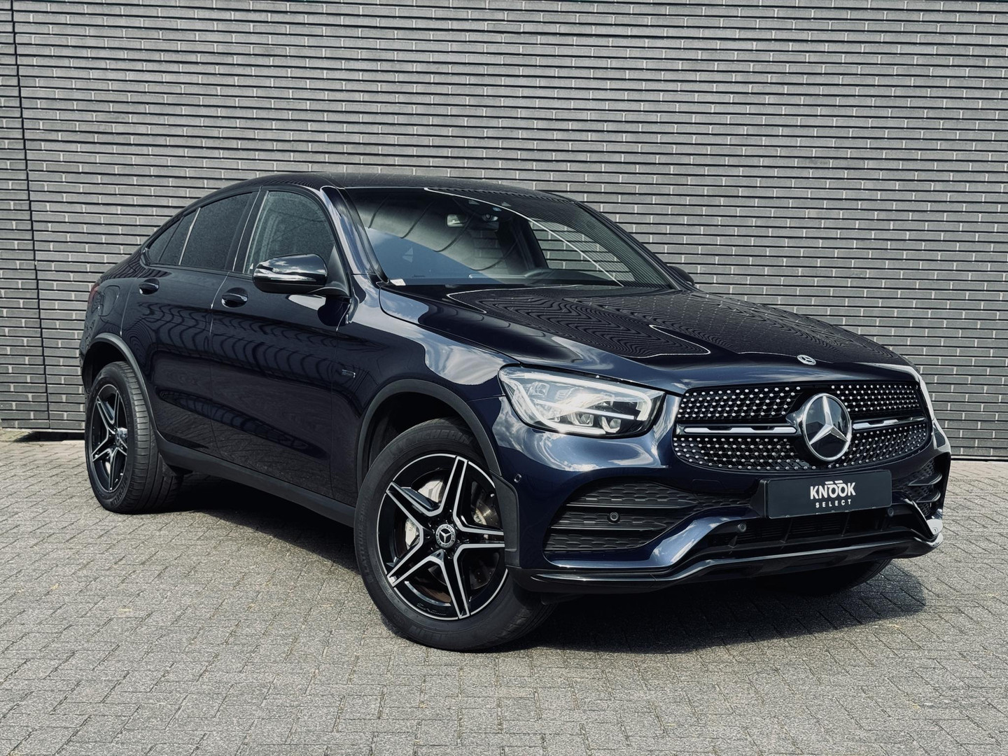 Mercedes-Benz Mercedes-Benz