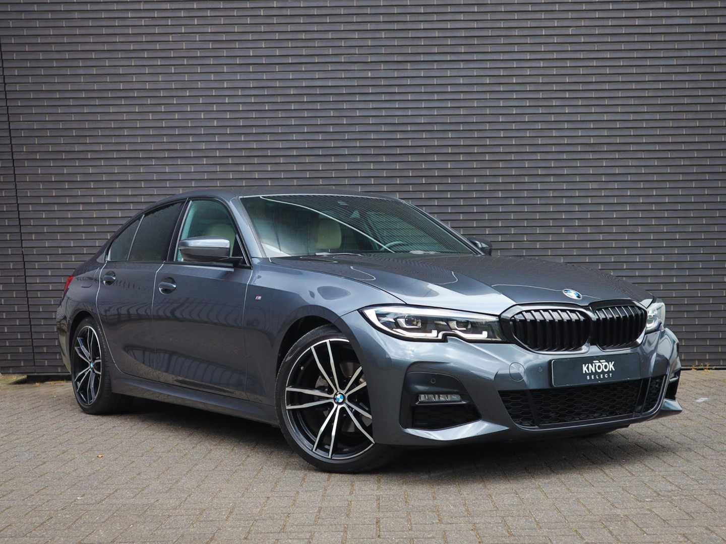 BMW BMW
